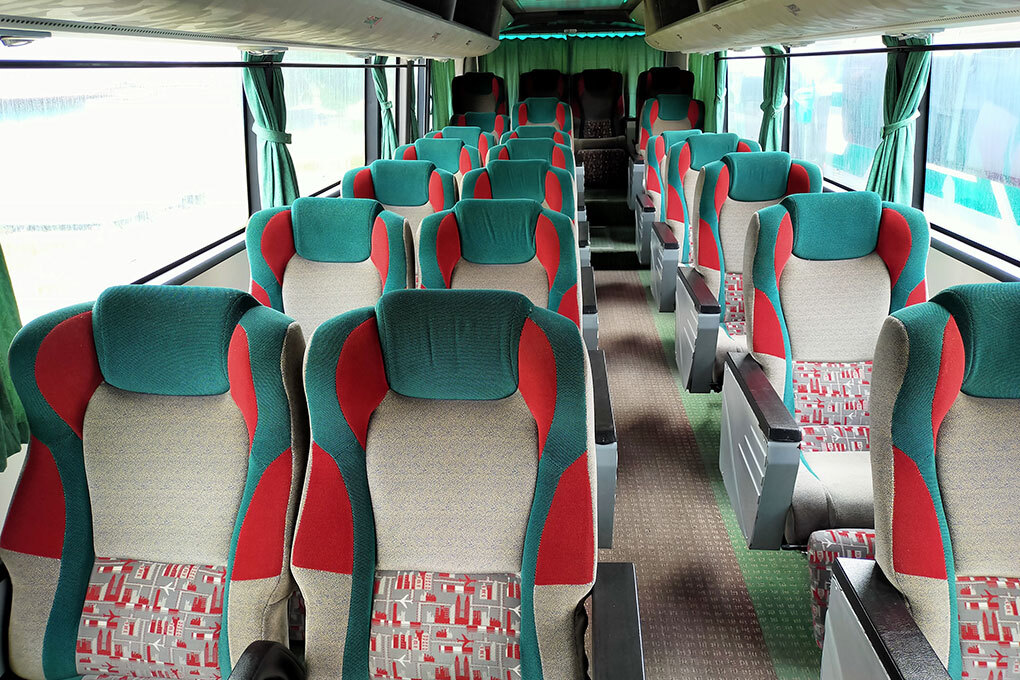 plusliner-nice-kl-penang-N27-seater-front
